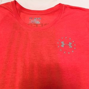 Under Armour T-shirt
